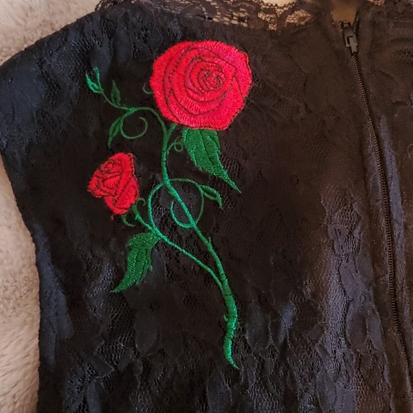 Black lace overlay Spin Doctor dress - Picture 3 of 5